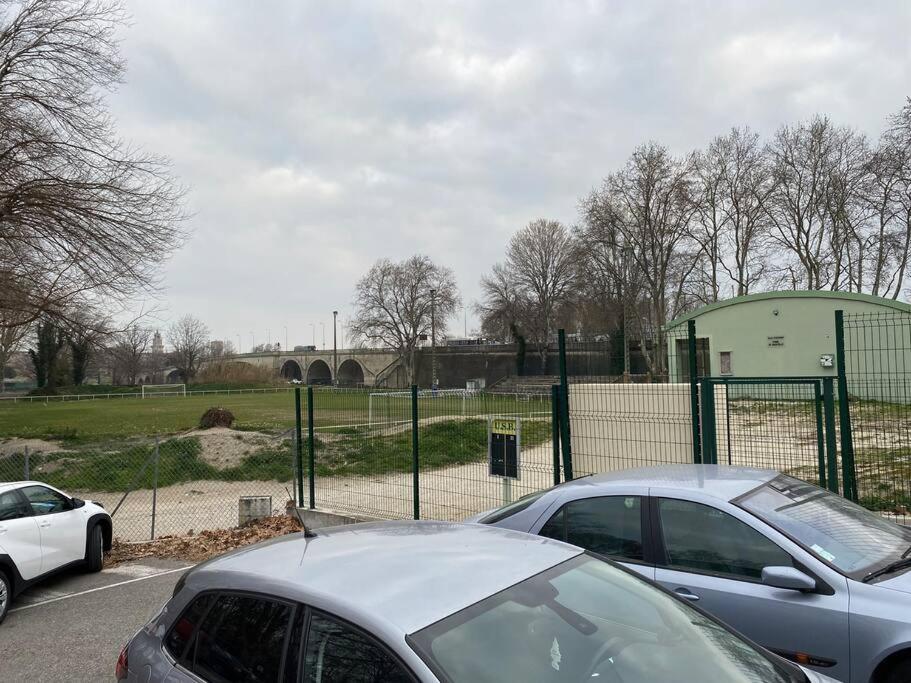 Maison A L'ile De La Barthelasse Avignon